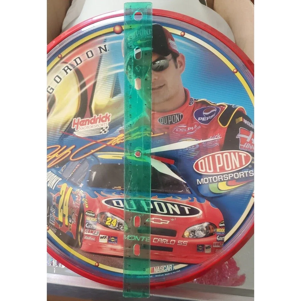 2006 Jeff Gordon Wall Clock Hendrick MS Round Analog Vintage DuPont Monte Carlo